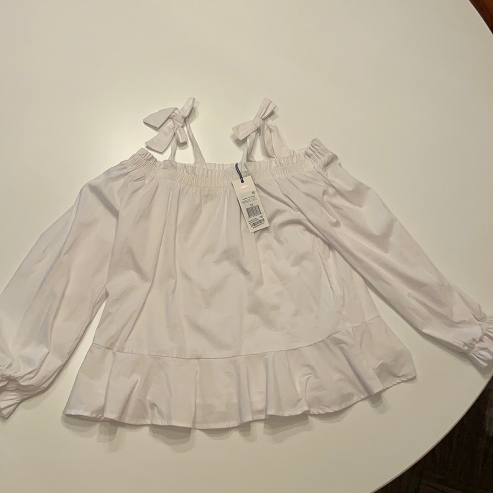 White frill top
